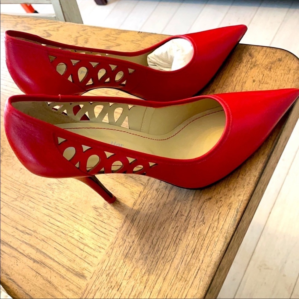 VANESSA AVELLAR RED CUT-OUT LEATHER PUMPS.…